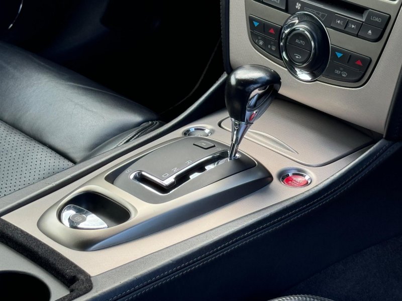 JAGUAR XK