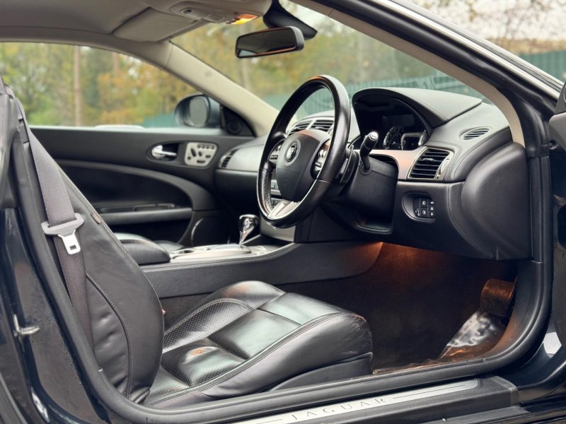 JAGUAR XK