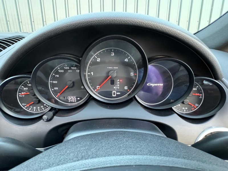 PORSCHE CAYENNE