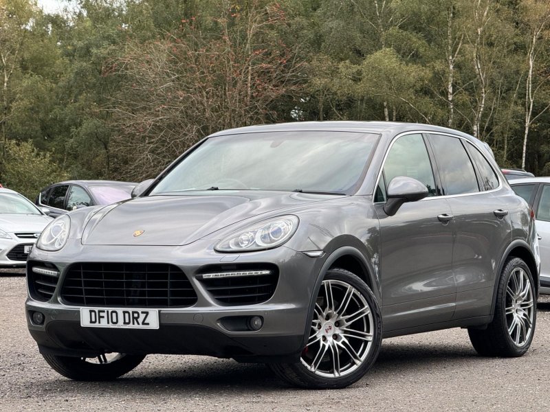 PORSCHE CAYENNE