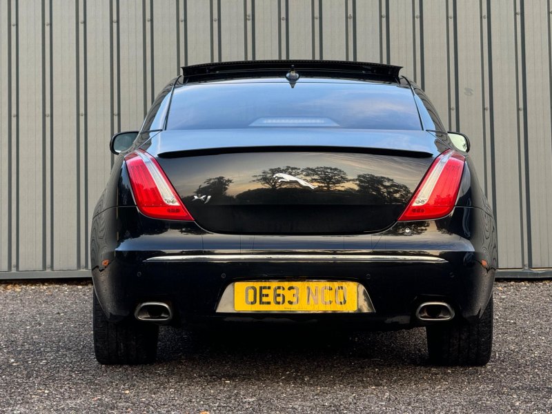 JAGUAR XJ