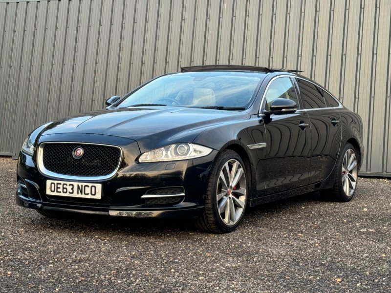 JAGUAR XJ
