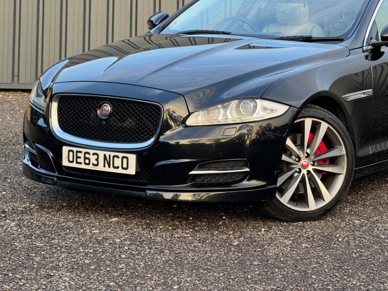 JAGUAR XJ