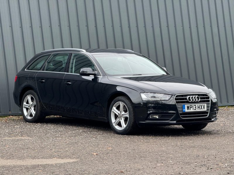 AUDI A4 AVANT