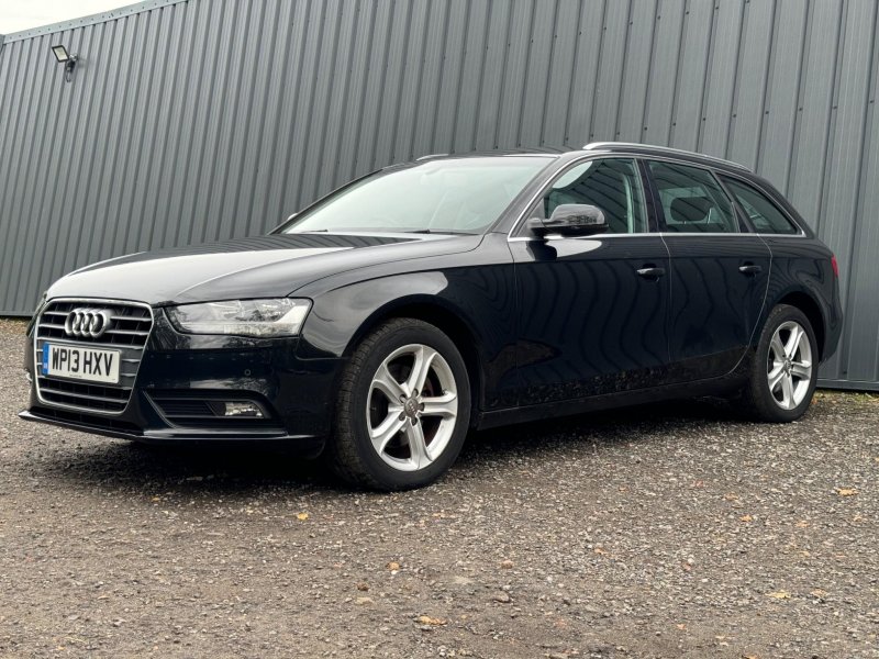 AUDI A4 AVANT