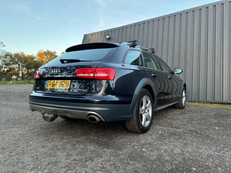 AUDI A6 ALLROAD