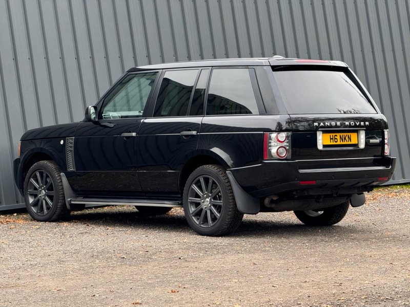 LAND ROVER RANGE ROVER