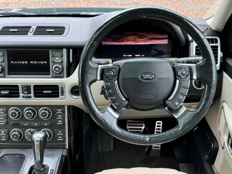 LAND ROVER RANGE ROVER