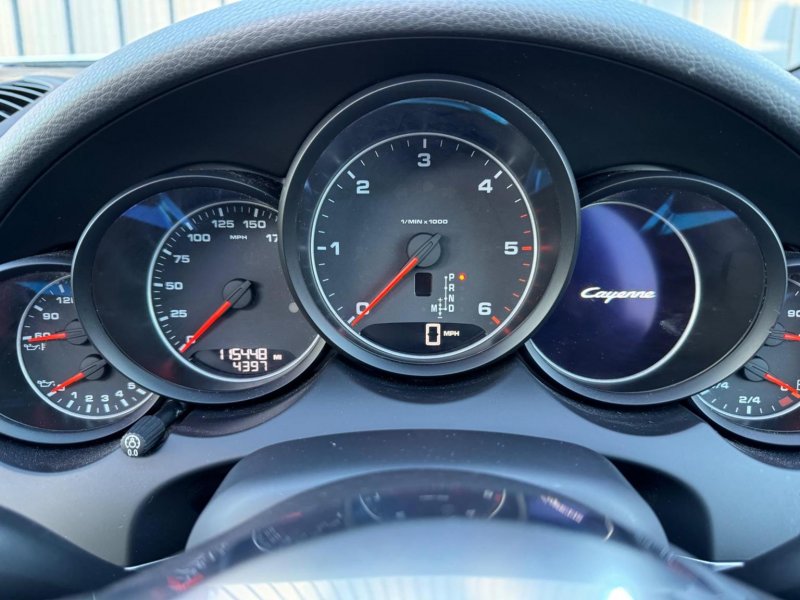 PORSCHE CAYENNE