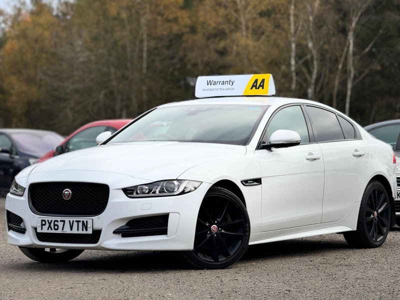 JAGUAR XE