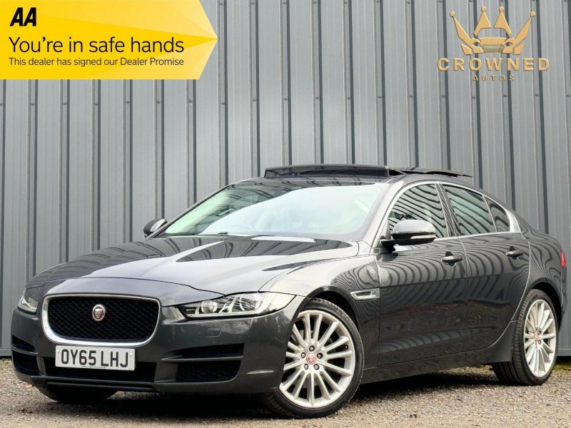 JAGUAR XE