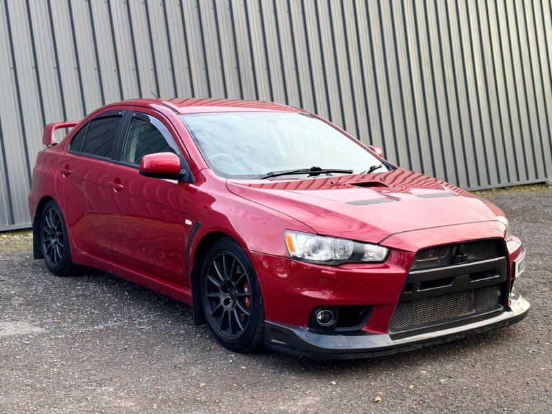 MITSUBISHI LANCER