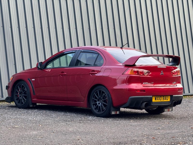 MITSUBISHI LANCER