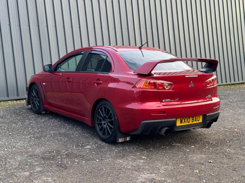 MITSUBISHI LANCER
