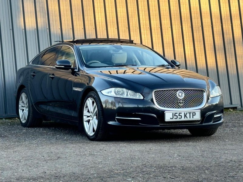 JAGUAR XJ