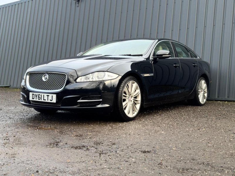 JAGUAR XJ