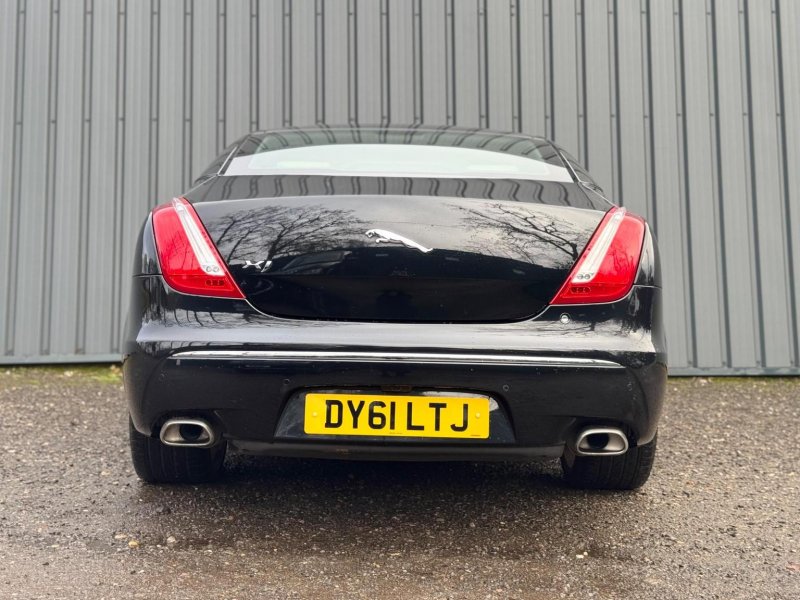 JAGUAR XJ