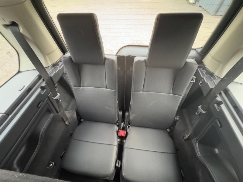 LAND ROVER DISCOVERY 4