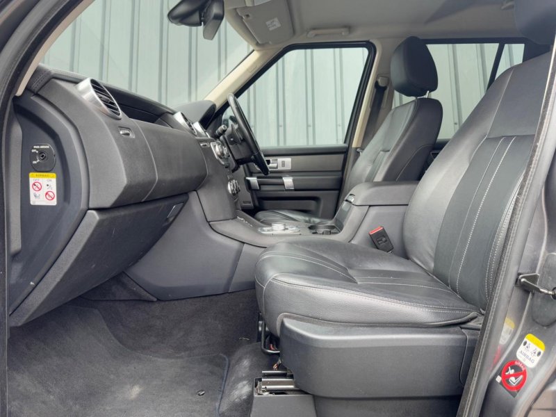 LAND ROVER DISCOVERY 4
