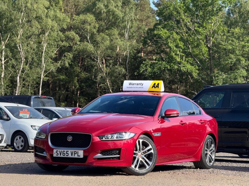 JAGUAR XE